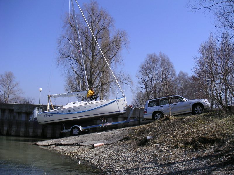 Trailer and tow vehicle